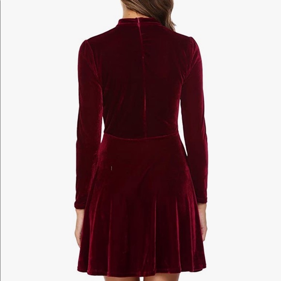 Long Sleeve Choker Velvet Dress-Red - Picture 4 of 8